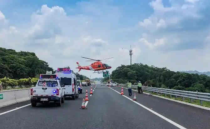 共和高速公路汽车救援案例
